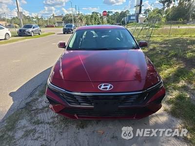 2024 Hyundai Elantra Limited - zdjęcie 2 z 21 - miniatura