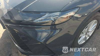 2025 Toyota Camry LE - zdjęcie 19 z 28 - miniatura