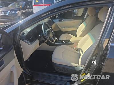 2018 Hyundai Sonata SEL - zdjęcie 13 z 26 - miniatura