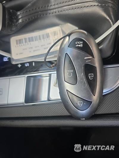 2026 Hyundai Elantra Hybrid Blue - zdjęcie 21 z 21 - miniatura