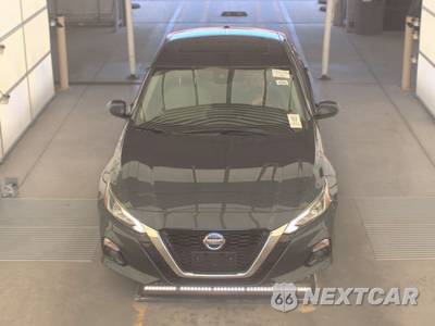 2020 Nissan Altima Platinum - zdjęcie 2 z 35 - miniatura
