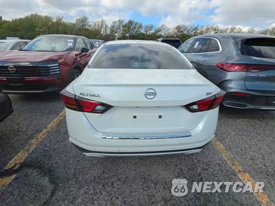 2023 Nissan Altima SV - zdjęcie 5 z 25 - miniatura