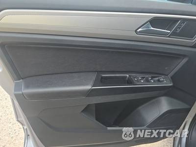 2020 Volkswagen Atlas Cross Sport 2.0T S - zdjęcie 9 z 24 - miniatura