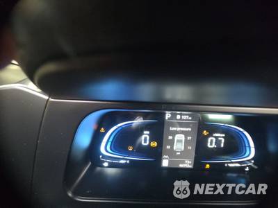 2025 Hyundai Elantra SEL Sport - zdjęcie 12 z 35 - miniatura