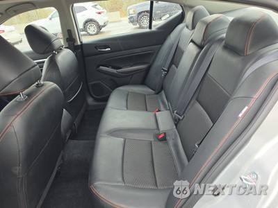 2025 Nissan Altima SR - zdjęcie 13 z 35 - miniatura