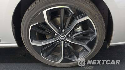 2025 Nissan Altima SR - zdjęcie 22 z 35 - miniatura
