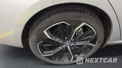2025 Nissan Altima SR - zdjęcie 30 z 35 - miniatura