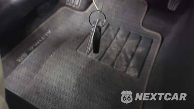 2025 Nissan Altima SR - zdjęcie 18 z 35 - miniatura