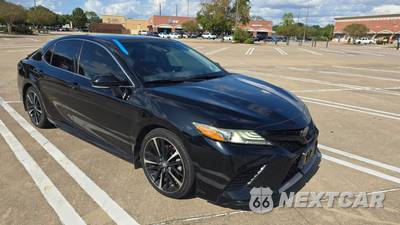 2019 Toyota Camry XSE - zdjęcie 5 z 31 - miniatura