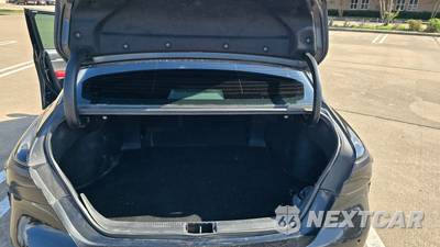 2019 Toyota Camry XSE - zdjęcie 22 z 31 - miniatura