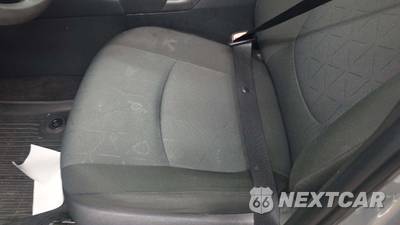 2025 Toyota RAV4 Hybrid XLE - zdjęcie 22 z 27 - miniatura