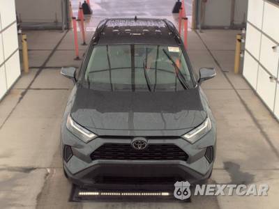 2025 Toyota RAV4 Hybrid XLE - zdjęcie 2 z 24 - miniatura