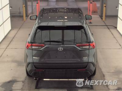 2025 Toyota RAV4 Hybrid XLE - zdjęcie 5 z 24 - miniatura