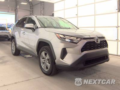 2025 Toyota RAV4 Hybrid XLE - zdjęcie 3 z 24 - miniatura
