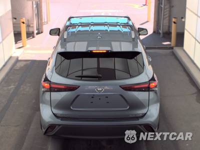 2022 Toyota Highlander XLE - zdjęcie 5 z 19 - miniatura