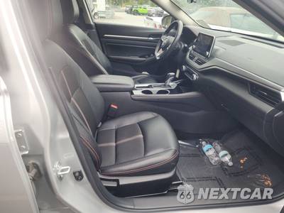 2024 Nissan Altima SR - zdjęcie 8 z 26 - miniatura