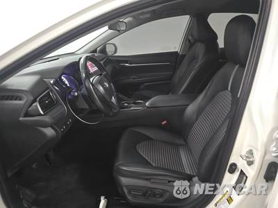 2021 Toyota Camry SE - zdjęcie 7 z 27 - miniatura