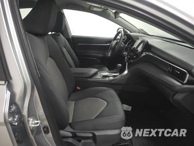 2024 Toyota Camry LE - zdjęcie 8 z 26 - miniatura