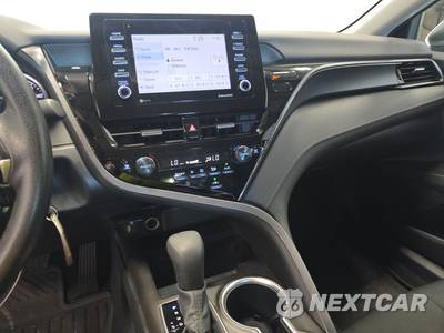 2024 Toyota Camry LE - zdjęcie 11 z 26 - miniatura