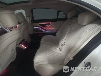 2023 Mercedes-Benz S 500 4MATIC - zdjęcie 13 z 18 - miniatura