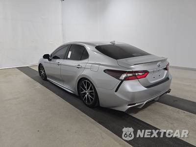 2024 Toyota Camry SE - zdjęcie 6 z 29 - miniatura