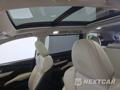 2021 Subaru Ascent Limited 8-Passenger - zdjęcie 19 z 30 - miniatura