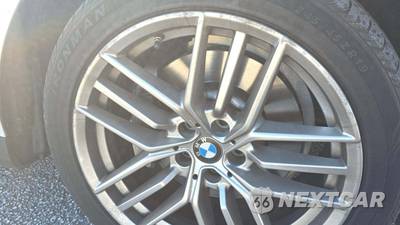 2024 BMW 5 Series Sedan 530i xDrive - zdjęcie 24 z 27 - miniatura