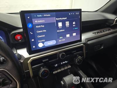 2025 Toyota Tacoma TRD Off-Road Crew Cab Long Bed - zdjęcie 11 z 22 - miniatura