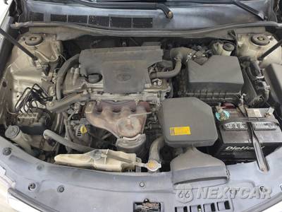 2014 Toyota Camry LE - zdjęcie 15 z 28 - miniatura