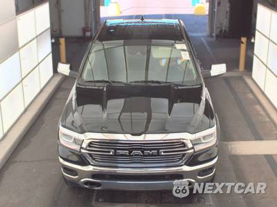 2022 Ram 1500 Laramie Crew Cab Short Bed - zdjęcie 2 z 27 - miniatura