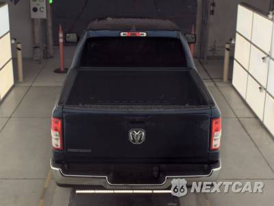 2021 Ram 1500 Big Horn Crew Cab Short Bed - zdjęcie 5 z 18 - miniatura