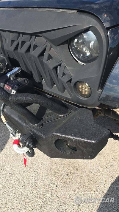 2015 Jeep Wrangler Unlimited Sport - zdjęcie 32 z 34 - miniatura