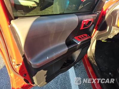 2020 Toyota Tacoma SR5 Crew Cab Medium Bed - zdjęcie 9 z 22 - miniatura