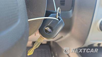 2010 Ford Escape XLT - zdjęcie 17 z 33 - miniatura