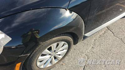 2014 Volkswagen Beetle 1.8T Entry Hatchback - zdjęcie 41 z 50 - miniatura