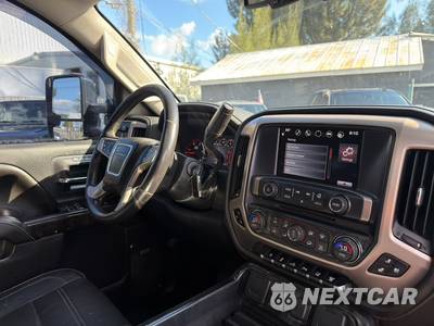 2016 GMC Sierra 3500 Denali HD Crew Cab Long Bed 5SA DRW - zdjęcie 14 z 24 - miniatura