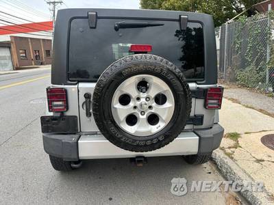 2014 Jeep Wrangler Unlimited Sahara - zdjęcie 6 z 25 - miniatura