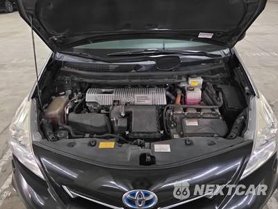 2014 Toyota Prius v Five - zdjęcie 18 z 21 - miniatura