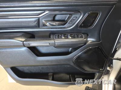 2023 Ram 1500 Limited Crew Cab Short Bed - zdjęcie 9 z 25 - miniatura