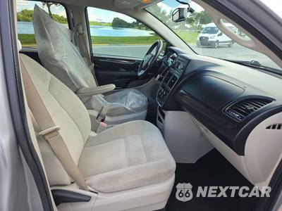 2016 Dodge Grand Caravan SE 121.2" WB - zdjęcie 8 z 23 - miniatura