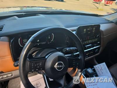 2024 Nissan Pathfinder Platinum - zdjęcie 15 z 26 - miniatura