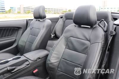 2017 Ford Mustang EcoBoost Premium Convertible - zdjęcie 12 z 26 - miniatura