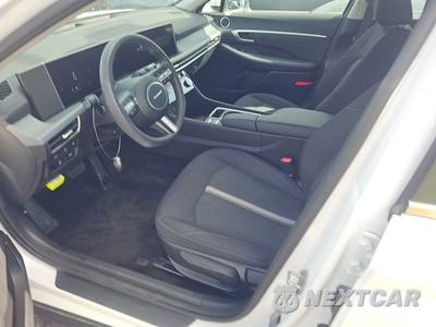 2026 Hyundai Sonata Hybrid Blue - zdjęcie 7 z 19 - miniatura