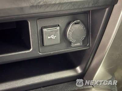 2023 Toyota 4Runner SR5 Premium - zdjęcie 33 z 38 - miniatura