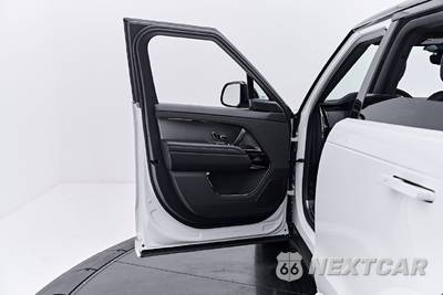 2025 Land Rover Range Rover Sport SE - zdjęcie 43 z 84 - miniatura