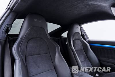 2017 Porsche 911 Carrera GTS - zdjęcie 41 z 75 - miniatura
