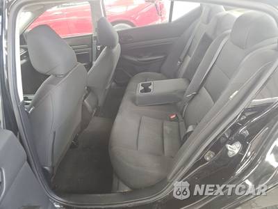 2024 Nissan Altima SV - zdjęcie 13 z 33 - miniatura