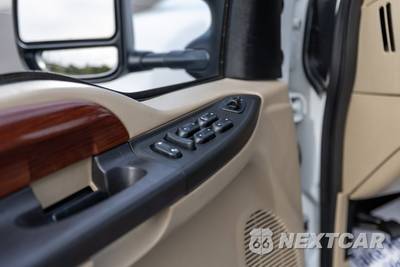 2005 Ford F-250 Crew Cab - zdjęcie 39 z 50 - miniatura