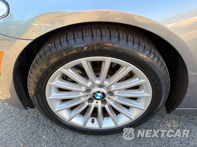 2011 BMW 5 Series Sedan 535i - zdjęcie 25 z 38 - miniatura