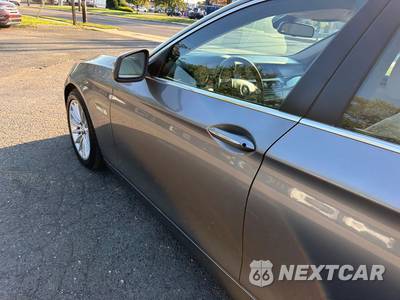 2011 BMW 5 Series Sedan 535i - zdjęcie 37 z 38 - miniatura